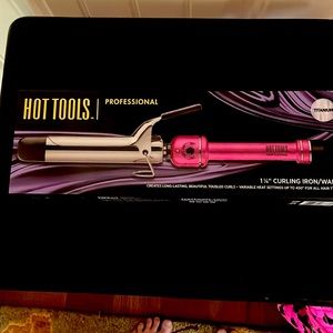 Hot Tools 1 1/4” curling iron